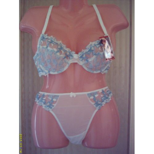 Ensemble Soutien Gorge & String, En Blanc Et Bleu, T: 40/ 90c. Yue Luya