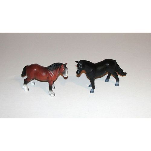 Cheval Bullyland  Cheval Noir Pur Sang Et Shire Marron