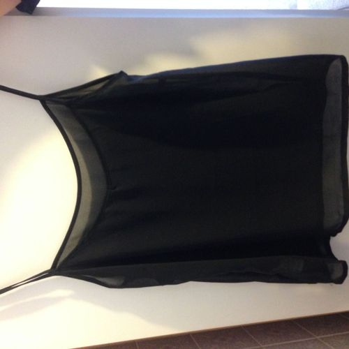 Top À Bretelles Très Fines En Voile De Polyester Noir T.M Mango