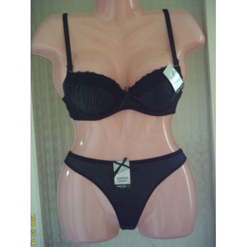 Ensemble Lingerie Soutien Gorge & String, En Noir, T: 46/ 105 B. Caralino