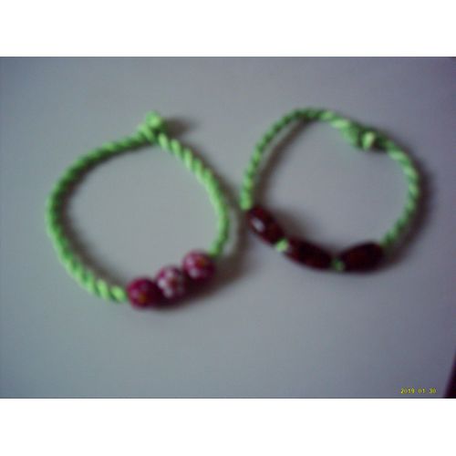 Bracelet  Fantaisie Enfant Fille. Lot De 2 Bracelets.