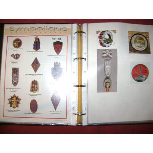Classeur  De Photos D'insignes Militaires Français