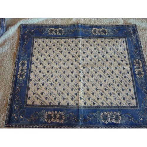4 Set De Table Motif Provencal Bleu Et Blanc Avec 4 Serviettes