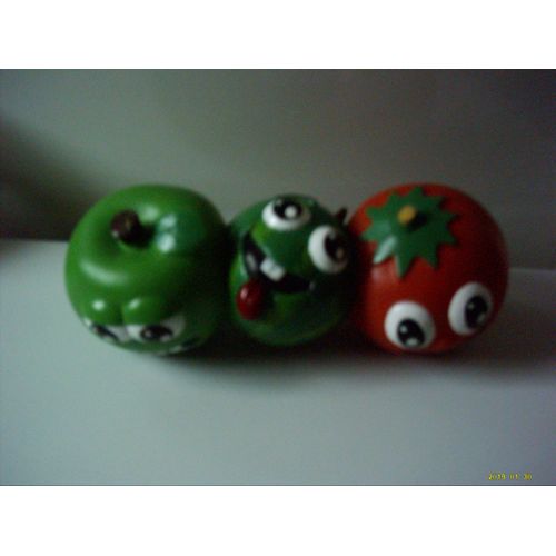 Jouets Pour Chiens, Long Jouet, 3 Boules Réunis.