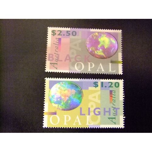 Australia - Australie - 1995 - Minéraux . Pierres Précieuses - Yvert & Tellier Nº 1438 /1439 ** Mnh 