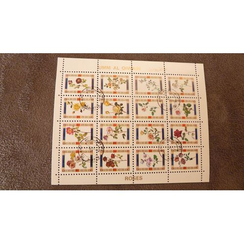 Umm Al Qiwain = Bloc De 16 Timbres Oblitérés = Thème Roses