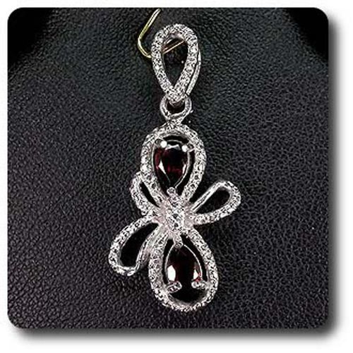Pendentif Grenat  . Argent 925