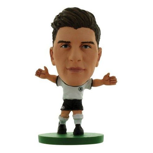 Soccerstarz - 400378 - Figurine Sport - Mario Gomez Dans Sa Tenue D'équipe D'allemagne À Domicile