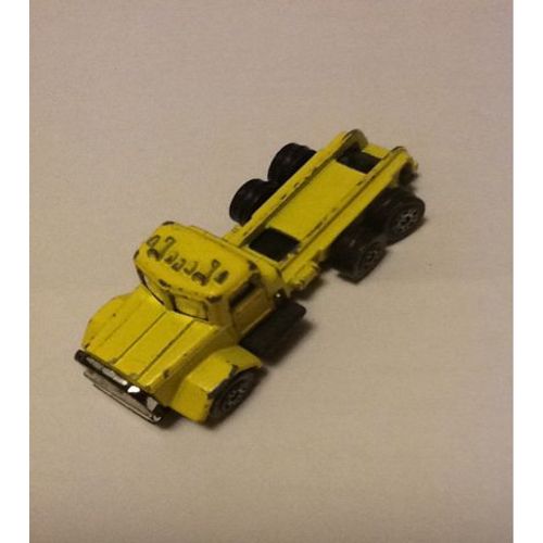 Corgi Petit Camion Jaune 