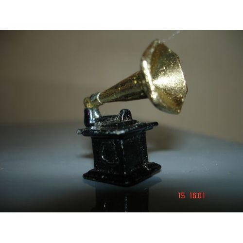 Figurine Gramophone Maison Poupee