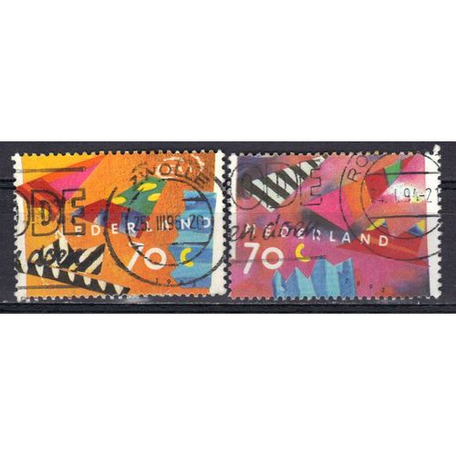 Pays-Bas 1993 : Timbres De Voeux : Composition De Formes Géométriques (Collages) - Série Entière De 2 Timbres Oblitérés