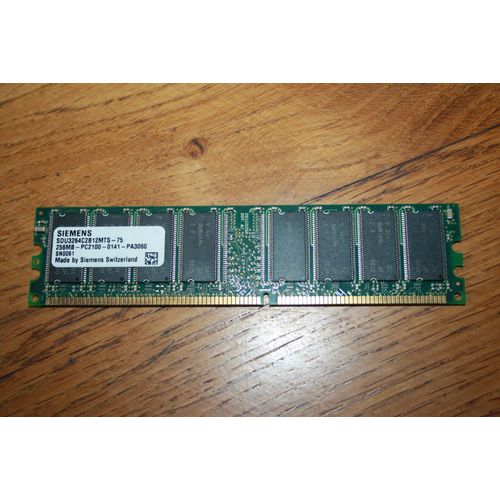 Mémoire Siemens 1x256Mo SDDR 184 broches - 266 MHz - SDU3264C2B12MTS-75