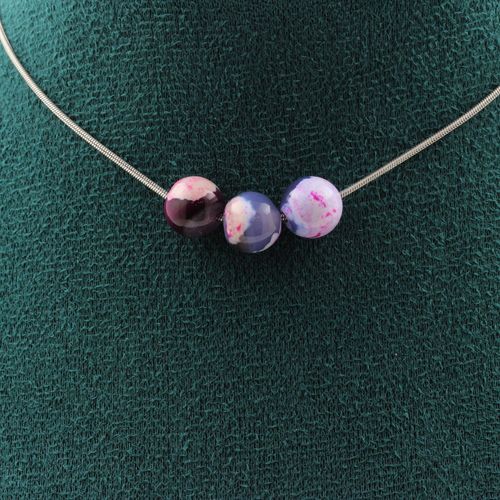 Collier 3 Perles Agate Veines De Dragon Fuchsia Et Bleu 8 Mm Chaine En Acier Inoxydable.