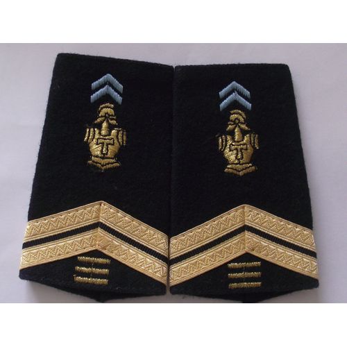 Fourreaux Grade Sergent 3 Brisques Transmissions Armée De Terre