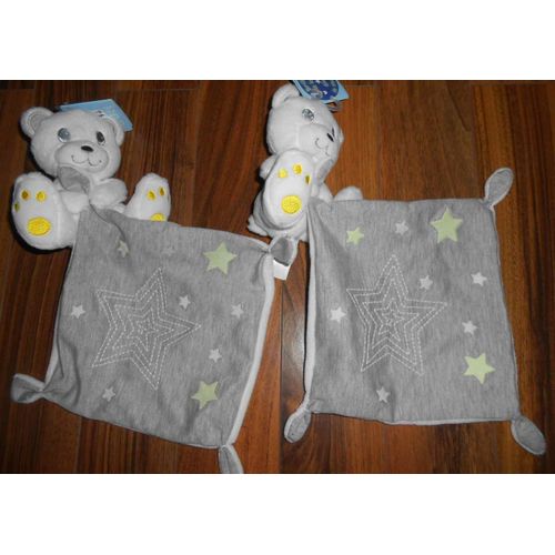 Doudou Ours Blanc Gris Etoiles Fluo Peluche Ourson Lot De Deux Doudous Phosphorescent Simba Toys Benelux 