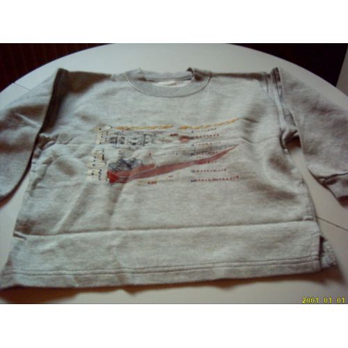 Sweat En Gris Clair, Enfant 6 Ans.