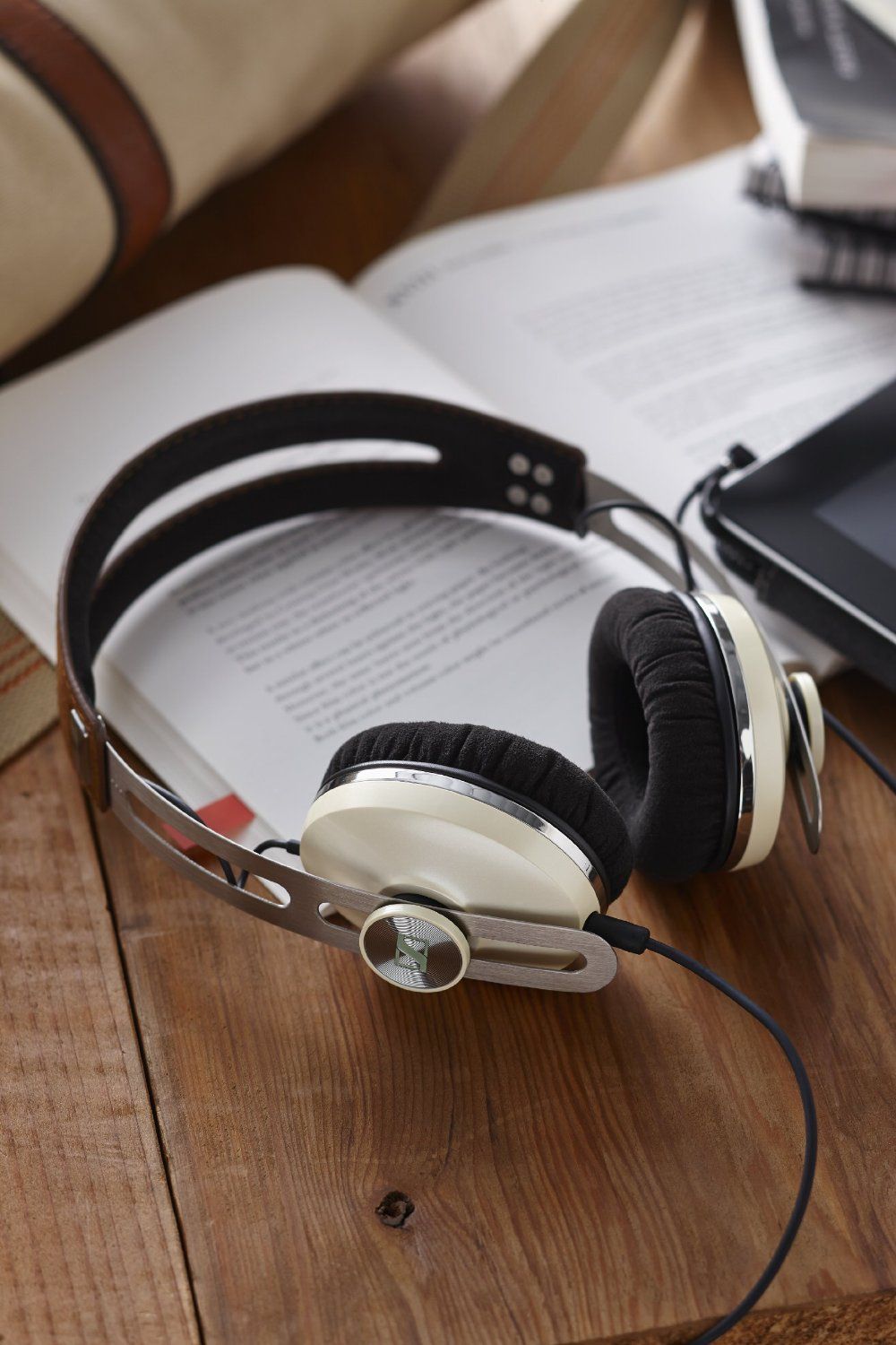 Sennheiser MOMENTUM On-Ear - couteurs avec micro - pleine taille - filaire - jack 3,5mm - ivoire_image_7|Rakuten