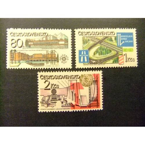 Checoslovaquia -Tchécoslovaquie- 1981 -Yvert & Tellier Nº 2442 / 44 ** Mnh