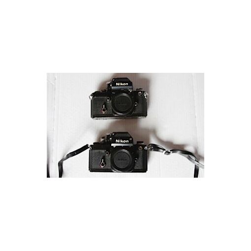 Appareil Photo Argentique Nikon RF Avec Accessoires - Pour Pièces Ou Réparation - Housse Incluse