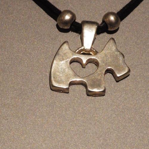 Collier Pendentif Chien Chipie