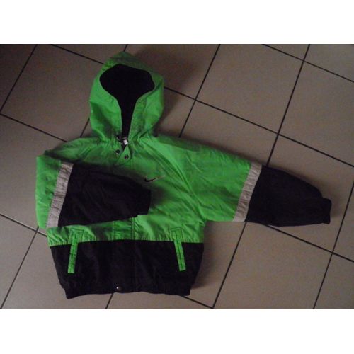Coupe-Vent Matelassé Nike Enfant Style # 20585923 Noir Et Couleurs