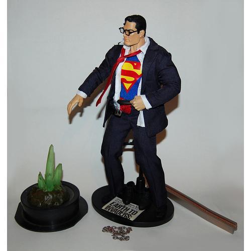 Dc Comics Superman Two Suit Custom Kryptonite 80/90