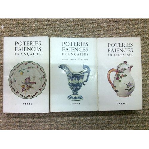 Poteries - Faiences - Porcelaines Europe