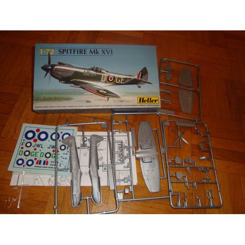 Spitfire Mk Xvi-Heller