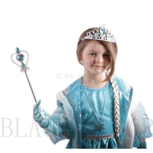 Promotion: Déguisement/ Costume Complet (Robe+ Gilet Long) + 4 Accessoires (Gants, Diadème, Baguette, Natte) Reines Des Neiges, Tenue Princesse Elsa Pour Fête, Anniversaire, Cadeaux, Jeux Black Sugar 