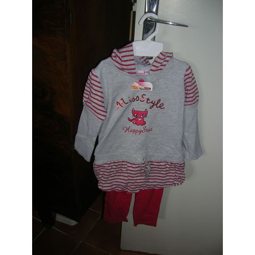 Ensemble Vêtement Tunique À Capuche Et Caleçon Pommette 23 Mois.