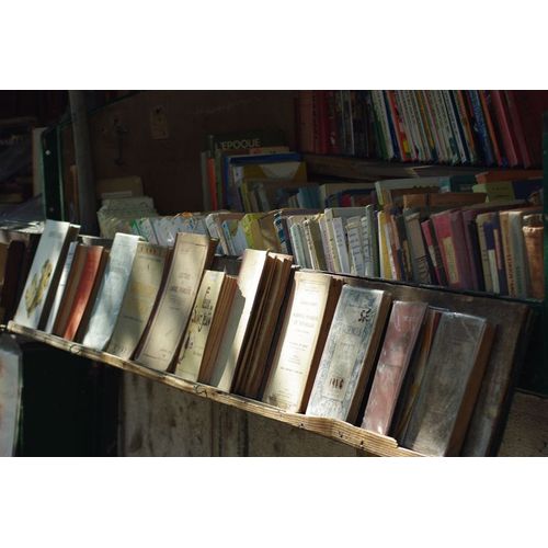 Au Delà Du Miroir