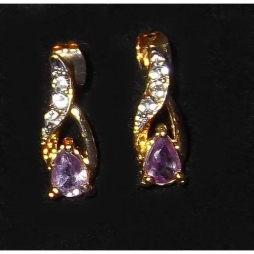 Boucles D'oreilles  Doré A L'or Fin Avec Amethyste Synthetique