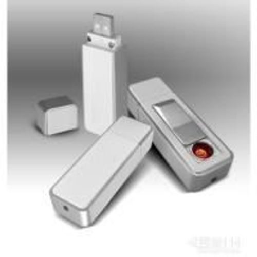 Combo clé USB 8 Go / briquet rechargeable
