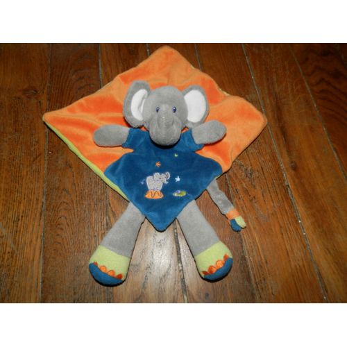Doudou Plat  Éléphant Doudou Plat Nicotoy  Kiabi   Kitchoun Éléphant Gris Carré Orange, Bleu Et Vert Thème Circus  Gris Carré Orange, Bleu Et Vert Thème Circus Jouet Eveil Naissance Bebe