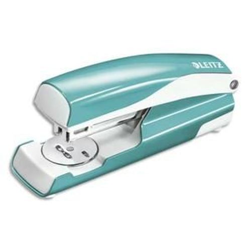 Leitz Agrafeuse Nexxt Menthe - En Métal - Capacité 30 Feuilles - Agrafes 24/6 - Livrée En Boite