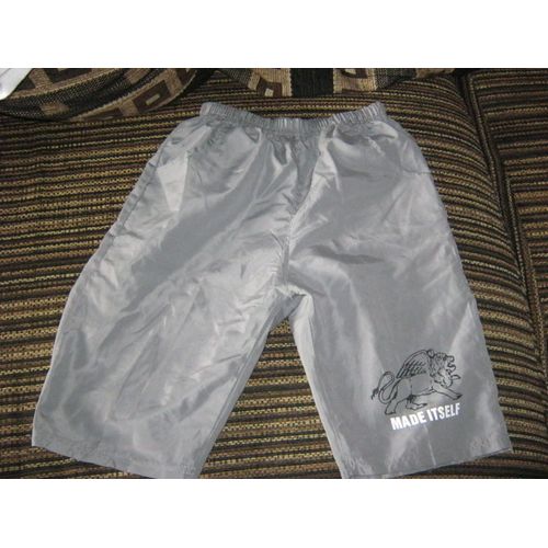 Short Autre