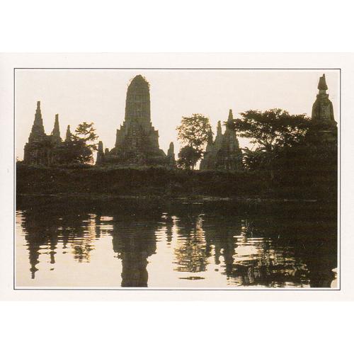 Thaïlande, " Ayuthaya, Coucher De Soleil Sur Le Temple Chai Wathanaram ".