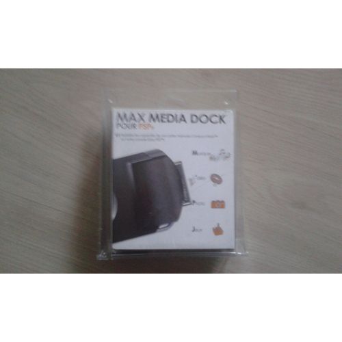 Max Media Dock