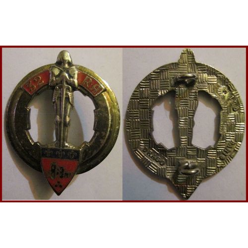 Insigne 32° Régiment D'artillerie