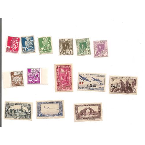 Algerie- Lot De 14 Timbres Neufs- Thèmes Divers