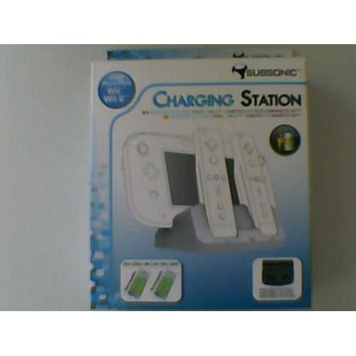 Subsonic - Station De Rangement Et De Recharge Blanche Pour Wii U Gamepad Et 2 Télécommandes Wii / Wii U - Subsonic Charging Station