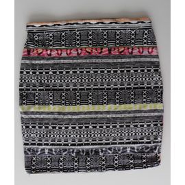 Mini Jupe À Motifs Multicolore. Bershka. Taille 40