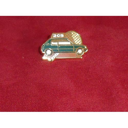 Pin's Peugeot 205 Roland Garros.