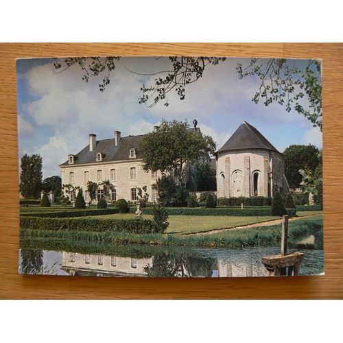 Noyant (M. Et L.) - Abbaye De La Boissière Xve Et Xviiie. Ses Bâtiments Refaits Au 18e Ont Été Transformés En Château. Carte Postale En Couleurs. Editions Artaud Frères À Nantes