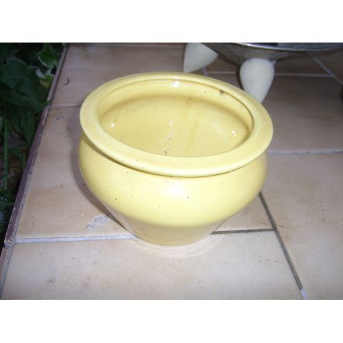 Cache Pot