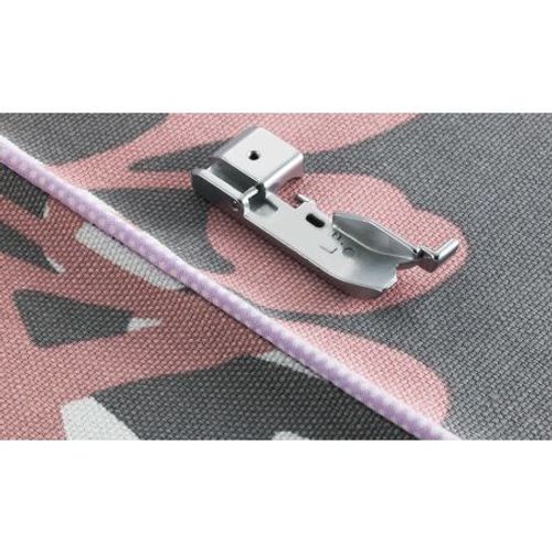 Pied Passepoil Sa210 Pour Surjeteuse - Brother Blanc