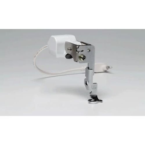 Pied De Broderie Avec Pointeur Lumineux Led - Fled2 - Brother Blanc