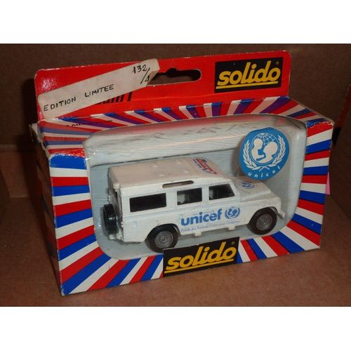[220] Miniature 1,43ème : Land Rover 109 - Couleur Blanc - Marque : Solido-Solido
