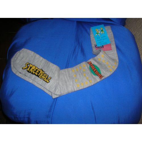 Chaussettes Hautes Pour Enfant Streetball 33/35.