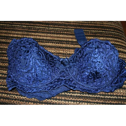 Soutien-Gorge Plus Etiquette